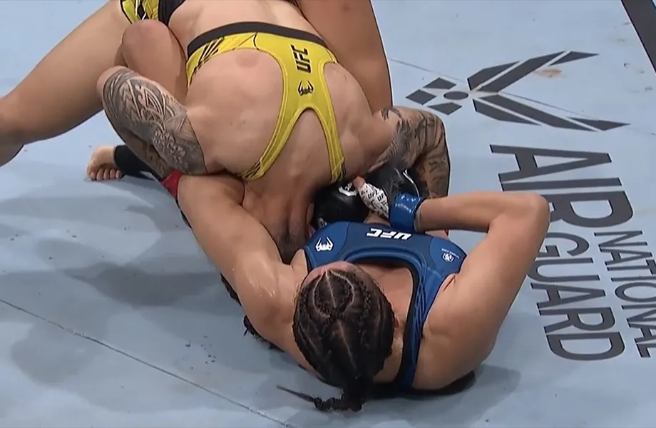 Suarez mantiene invicto al someter a Andrade en Nashville