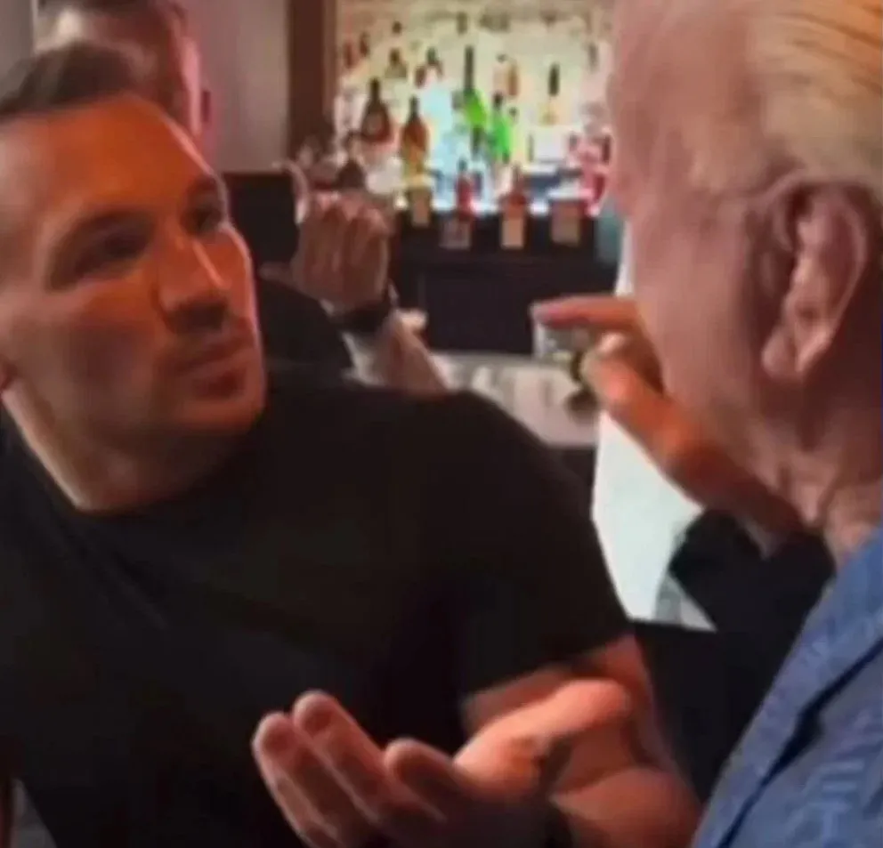 La pelea de bar entre Michael Chandler y Ric Flair