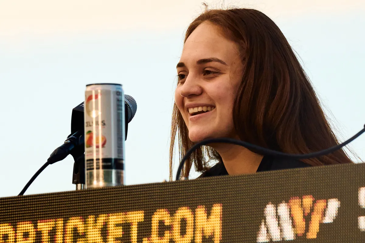 Amanda Serrano ReinaTellezConferenciaMVP-16