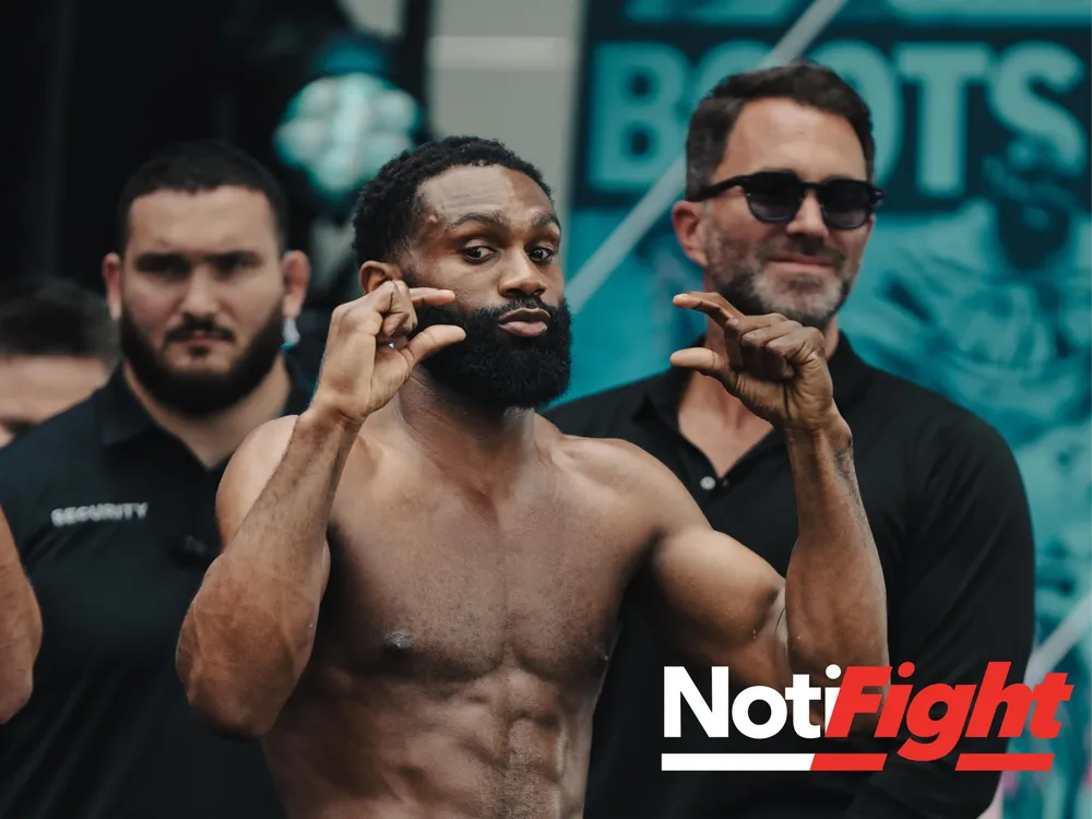 Jaron Ennis renueva con Matchroom Boxing / Matchrioom Boxing