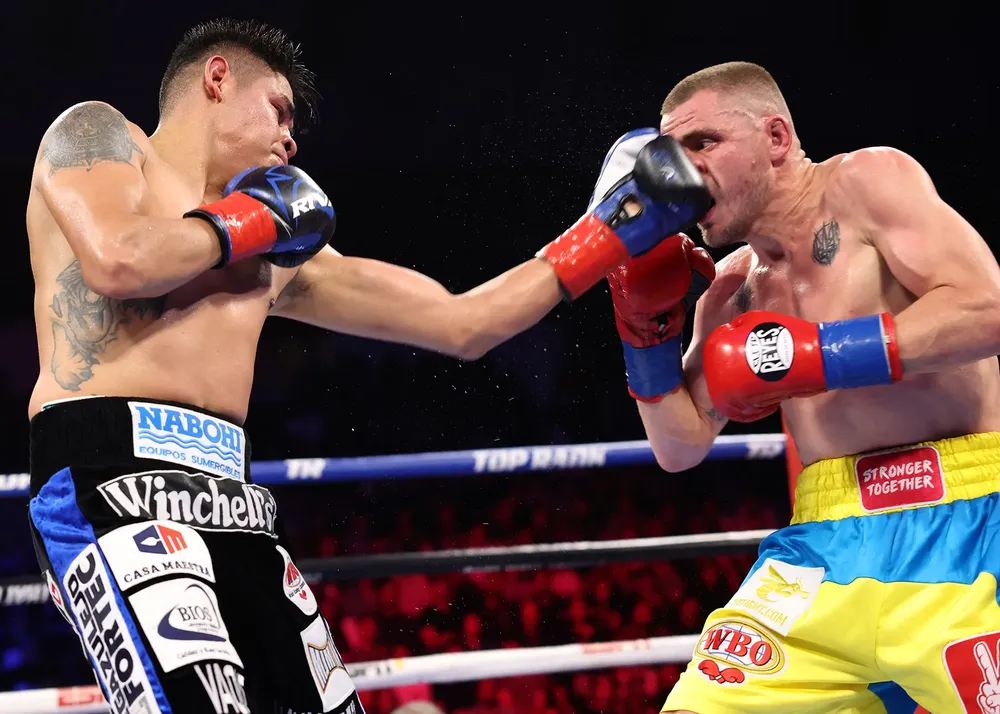 Emanuel Navarrete vs Denys Berinchyk_action24