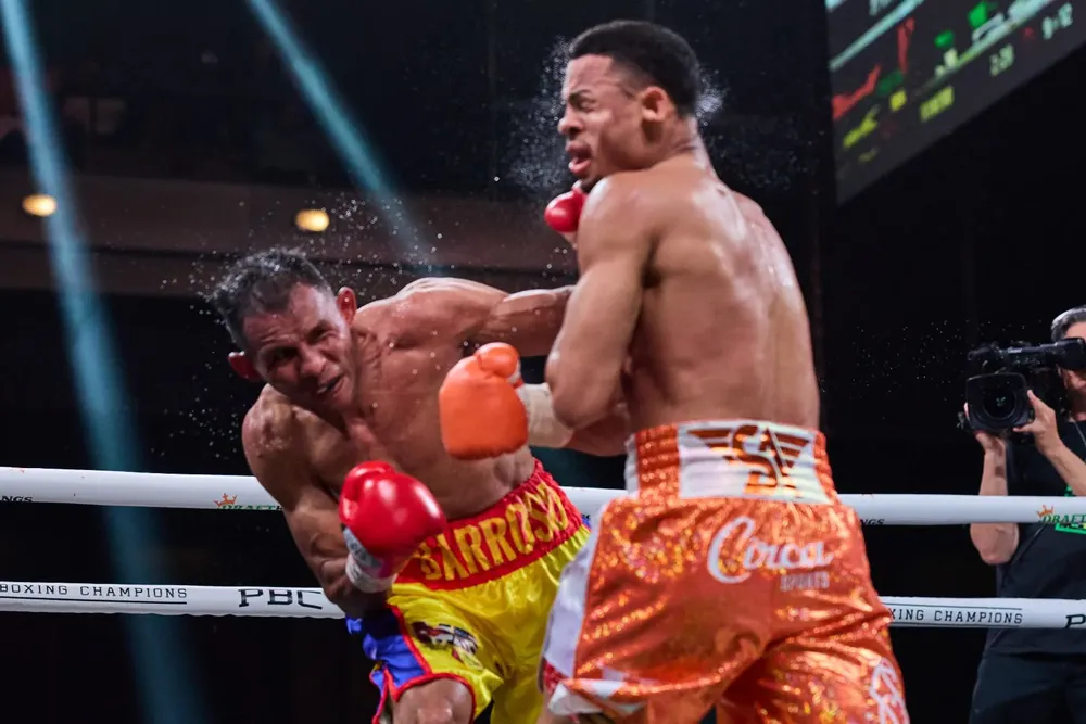 Rolando Romero vs Ismael Barroso (13)