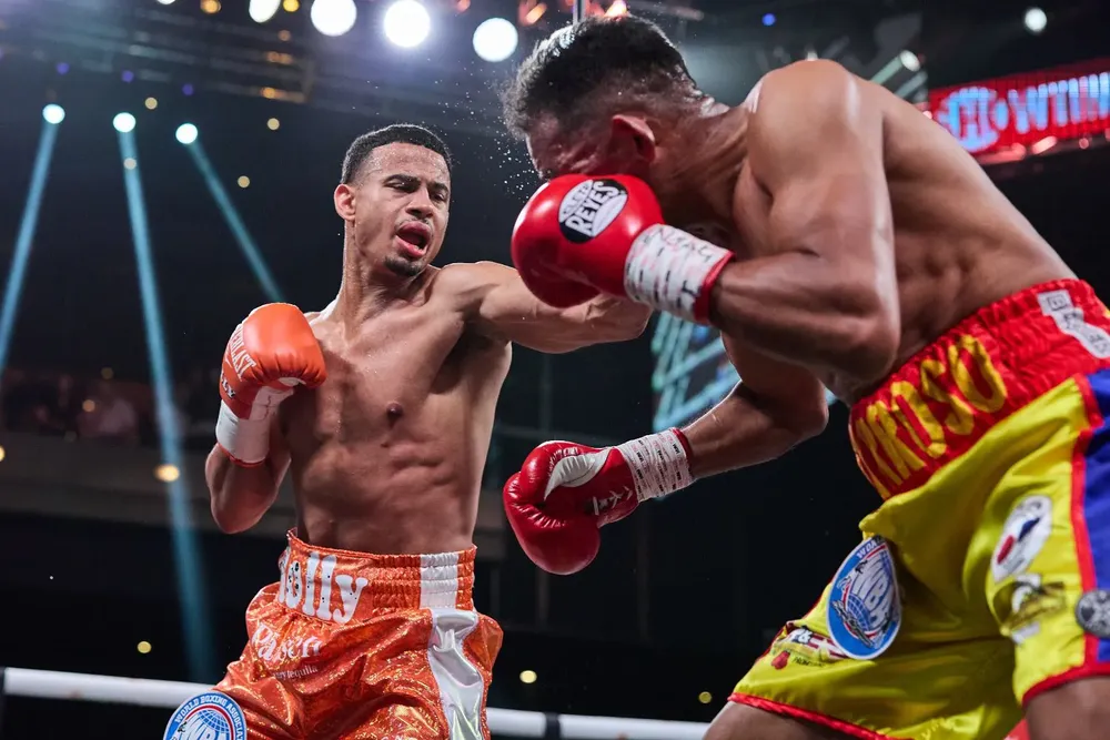 Rolando Romero vs Ismael Barroso (12)