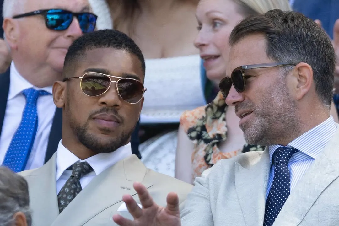 Anthony Joshua y Eddie Hearn