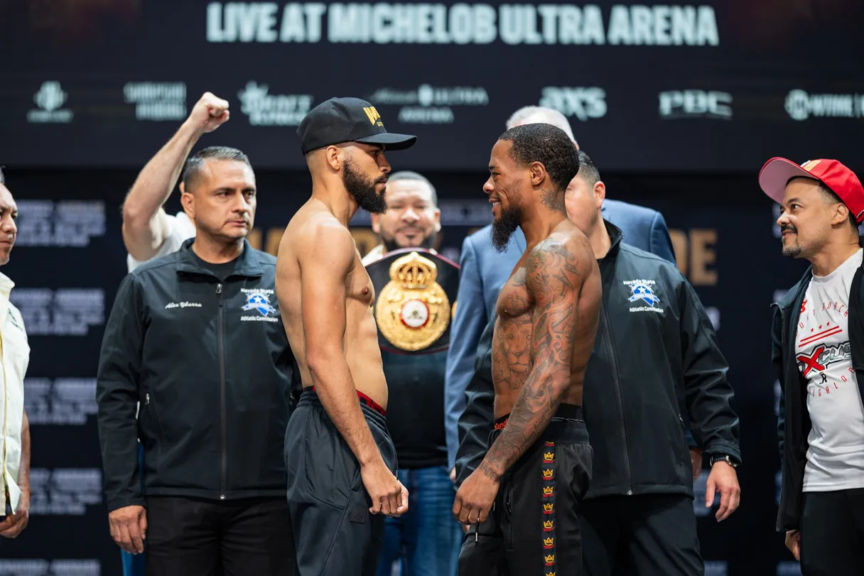 Benavidez vs Andrade Weigh-in - 11.24.23_11_25_2023_Weigh-in (15)
