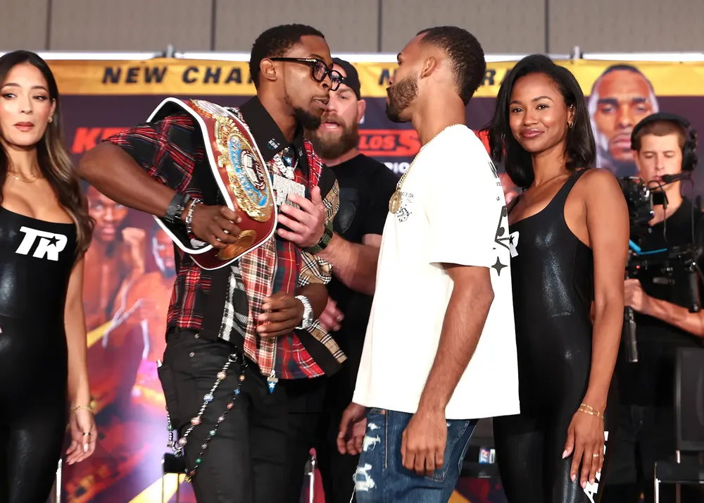 Keyshawn Davis vs Edwin De Los Santos_faceoff2
