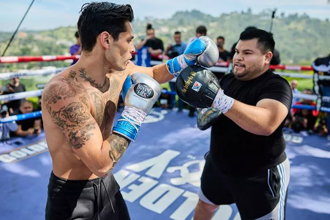 0127_Ryan Garcia media workout