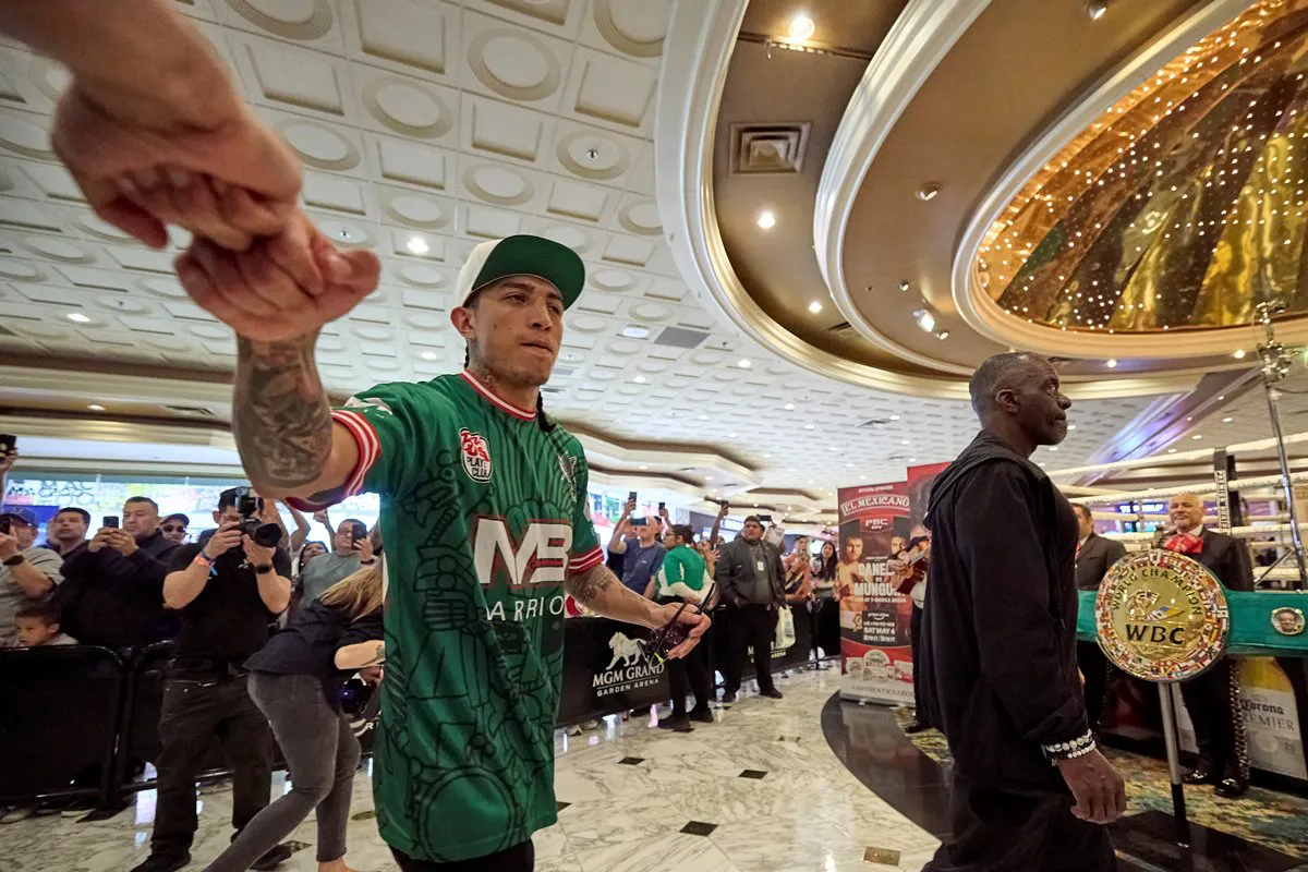 Canelo vs Munguia Grand Arrivals_05_04_2024_Grand Arrivals (29)