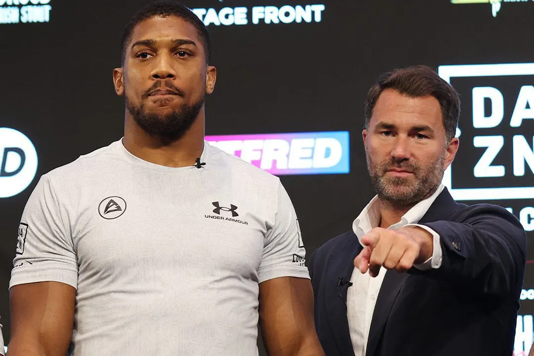 Anthony Joshua y Eddie Hearn Matchroom Boxing Promotions