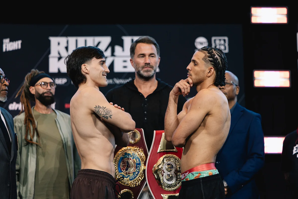 Ruiz vs Knyba weigh ins-50