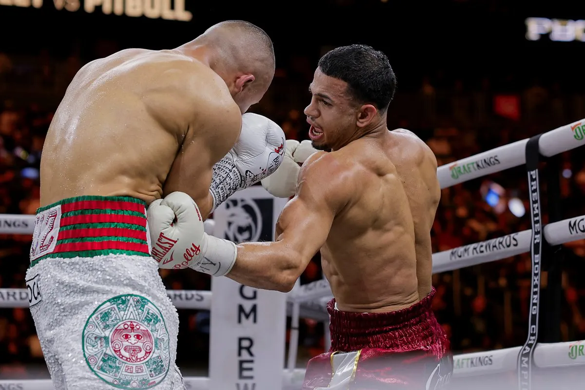 Isaac Cruz vs Rolando Romero-03_30_2024_Fight (5)