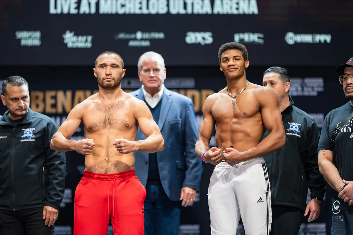 Benavidez vs Andrade Weigh-in - 11.24.23_11_25_2023_Weigh-in (11)