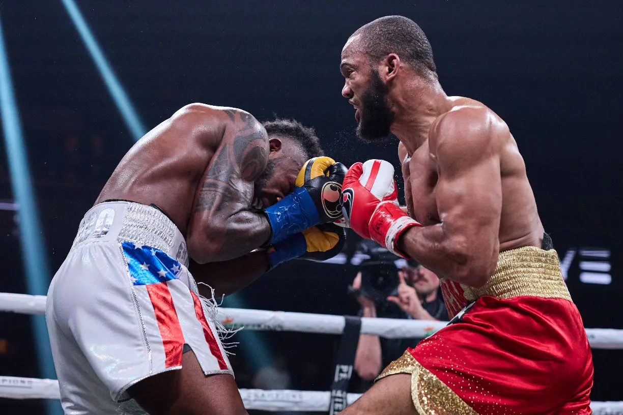 0047_Carlos Adames vs Julian Williams