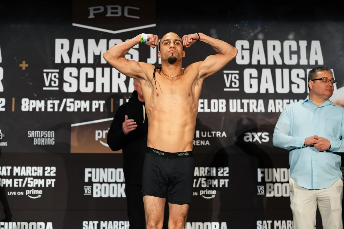 Fundora vs Booker Weigh-in - 03.21.25_03_22_2025_Weigh-in (20)