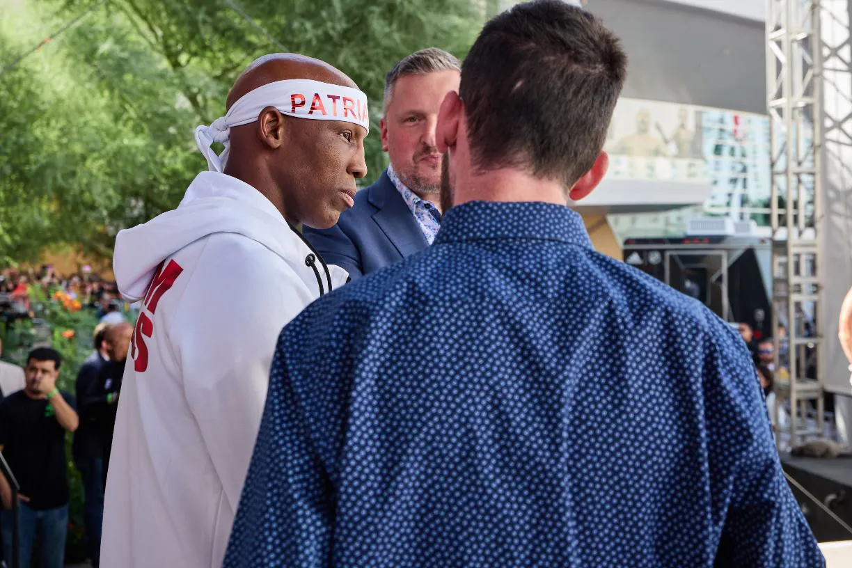 0032_Canelo vs Charlo Weigh-ins