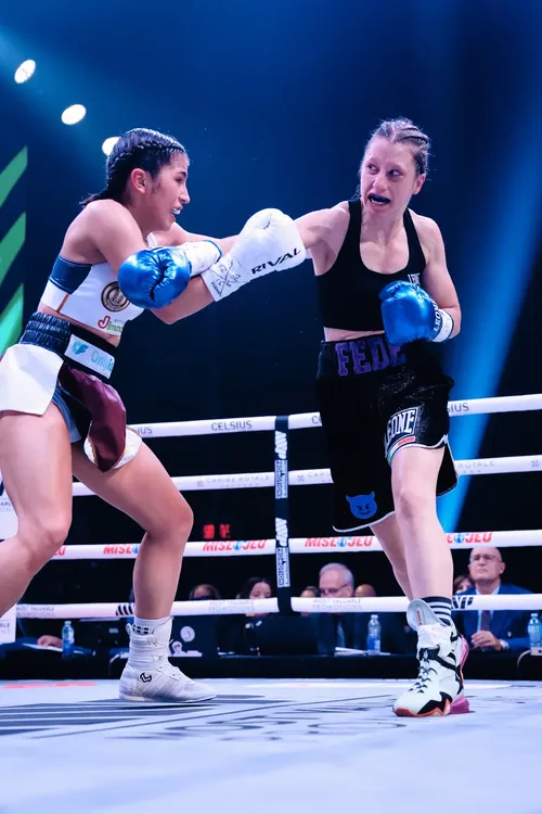 NaomyValleFedericaMacríResultadoMVP (6)