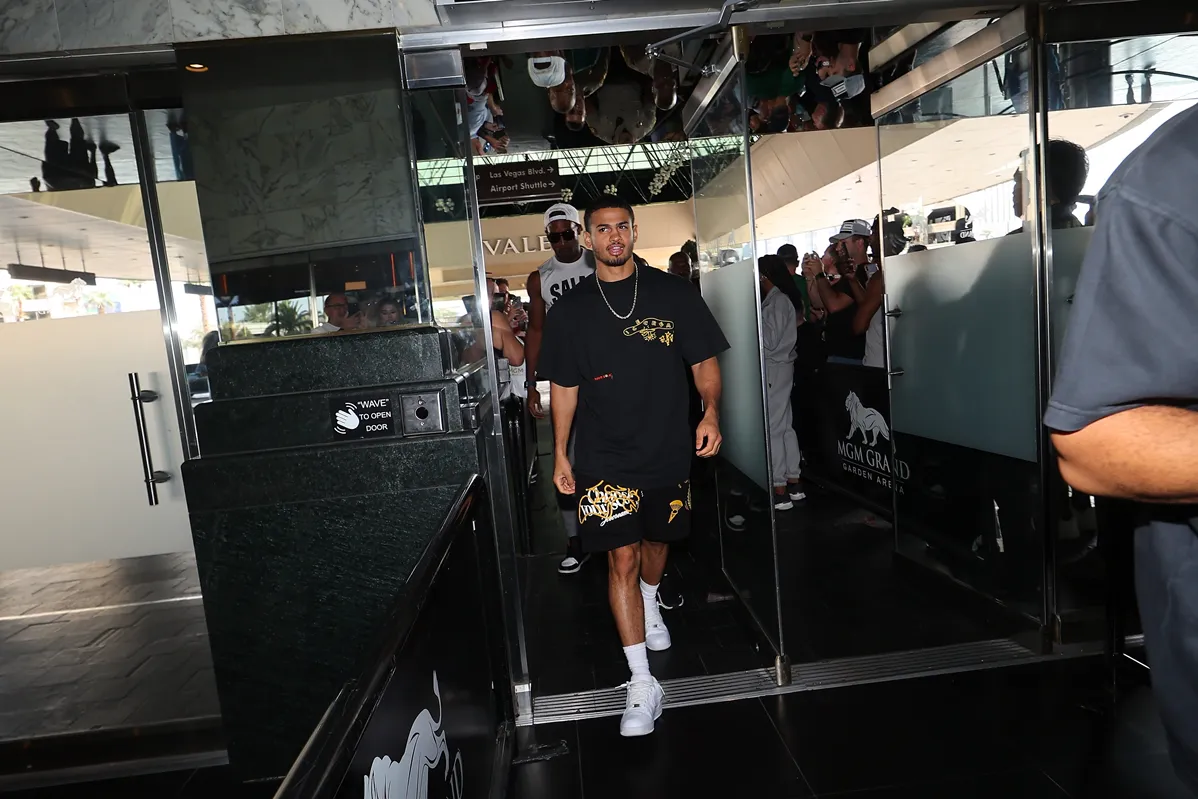 Canelo vs Berlanga Grand Arrivals - 09.10.24_09_14_2024_Grand Arrivals (9)