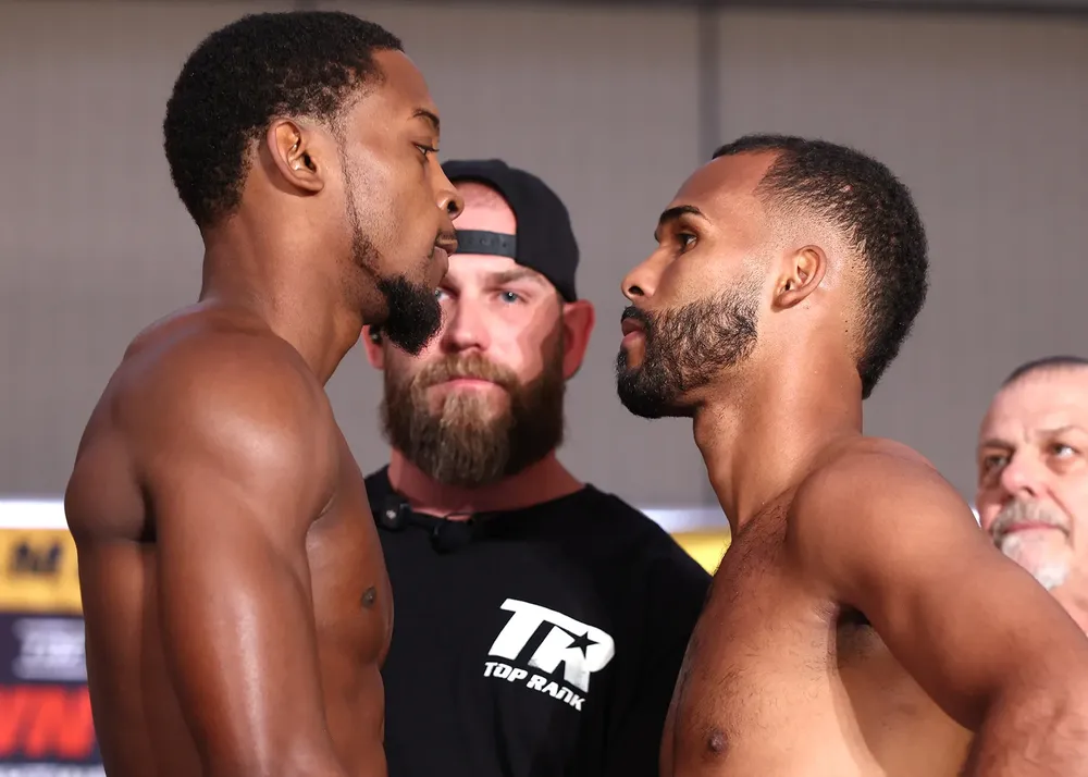 Keyshawn Davis vs Edwin De Los Santos_faceoff2