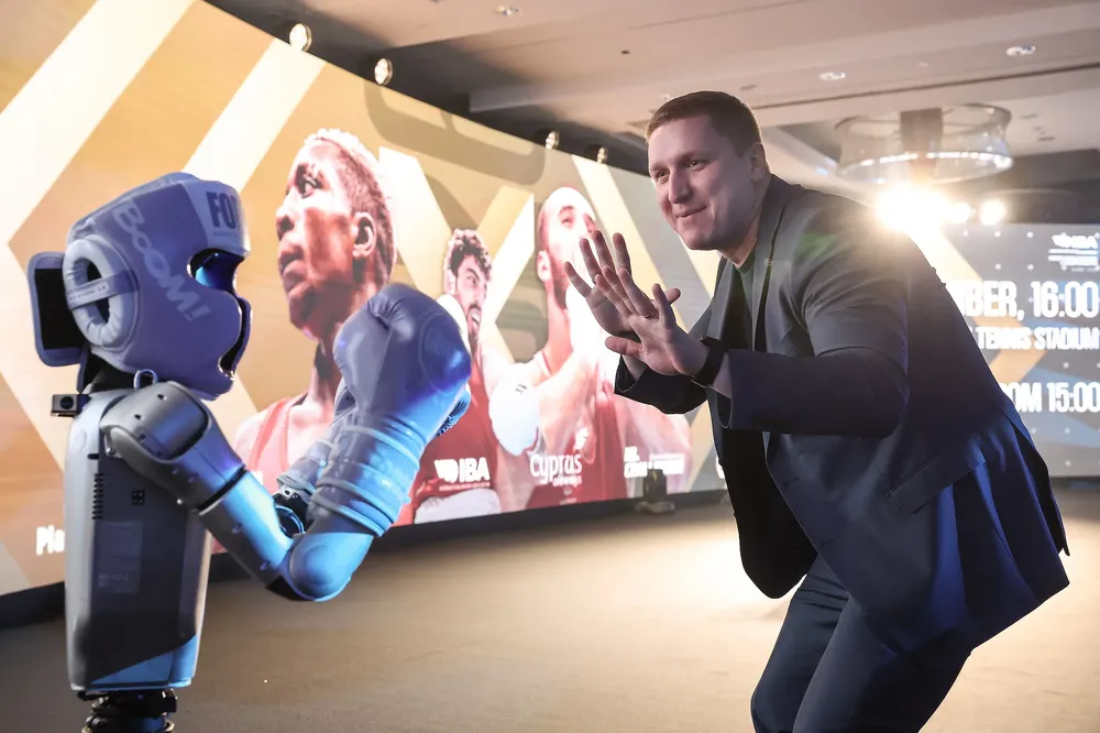 54981031156_5c50f0bb78_k