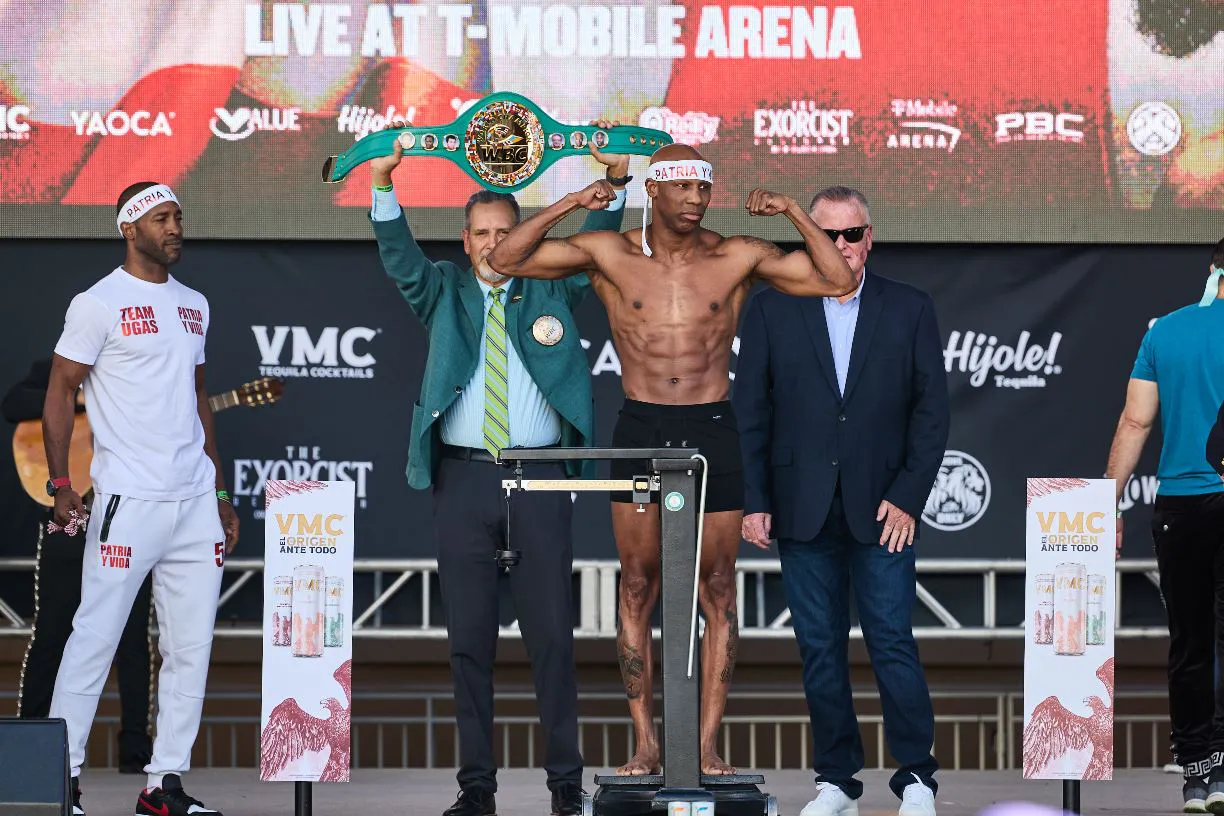 0026_Canelo vs Charlo Weigh-ins