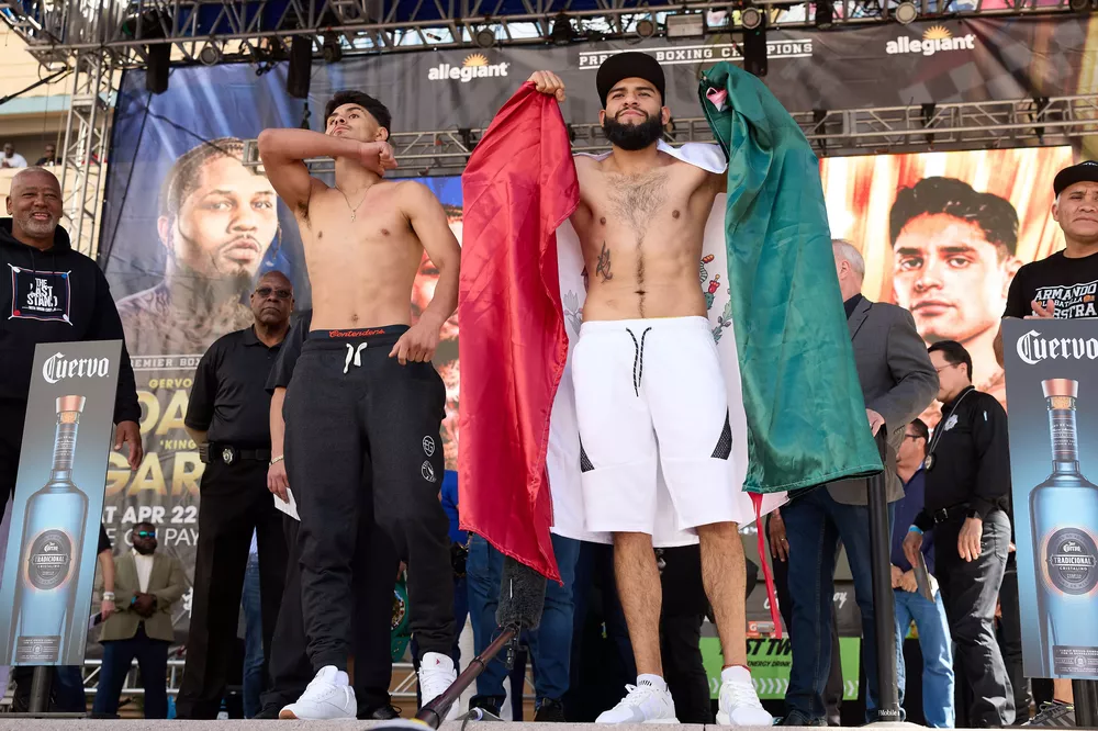 0062_Davis vs Garcia Weigh-ins