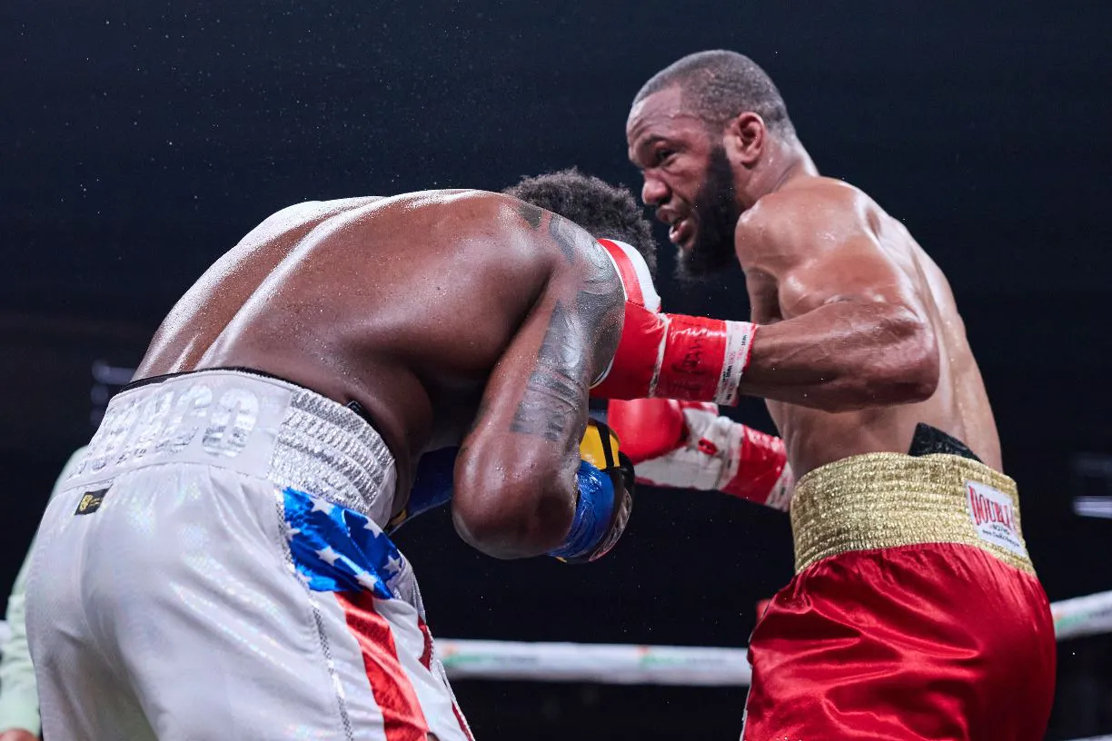 0050_Carlos Adames vs Julian Williams