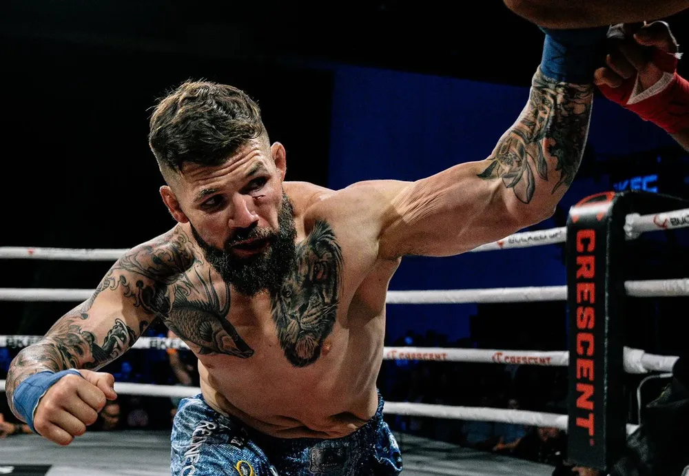 Mundell retiene tras nocaut a Coltrane en Orlando