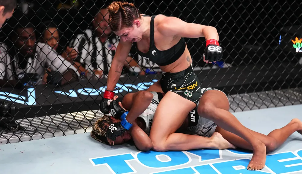 Dern propina brutal paliza a Hill y logra DU en Las Vegas1