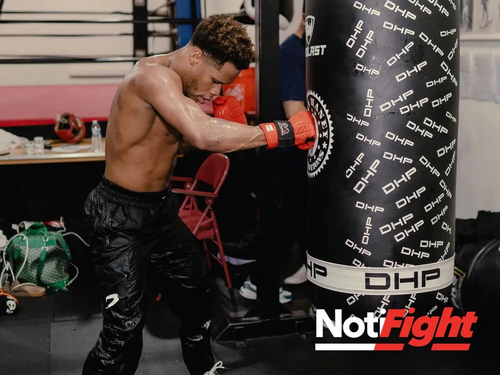 Devin Haney / Instagram: @realdevinhaney