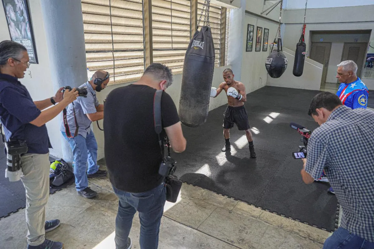 BombaGonzalezVictorPlanasWBO-3