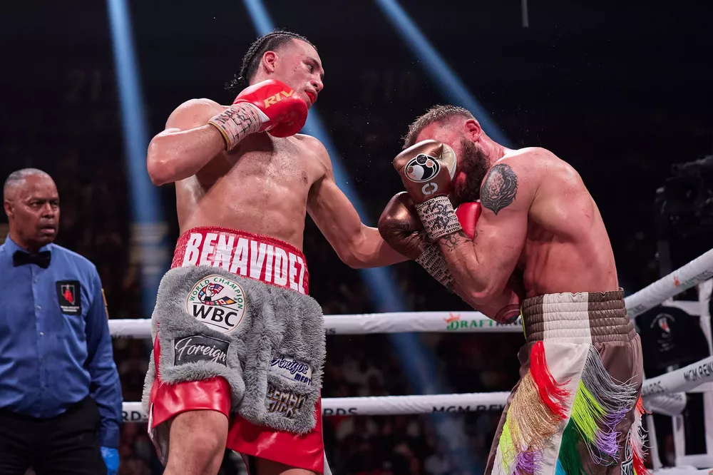 0069_Caleb Plant vs David Benavidez