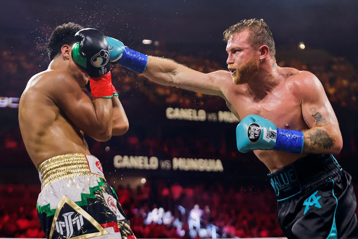 Canelo Alvarez vs Jaime Munguia_05_04_2024_Fight (15)