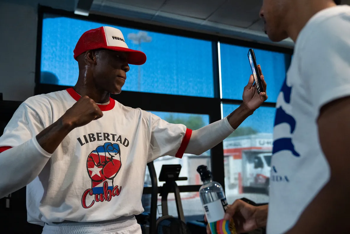 Yordenis Ugas and Mario Barrios Media Workout - 09.19.23_09_30_2023_Workout (7)