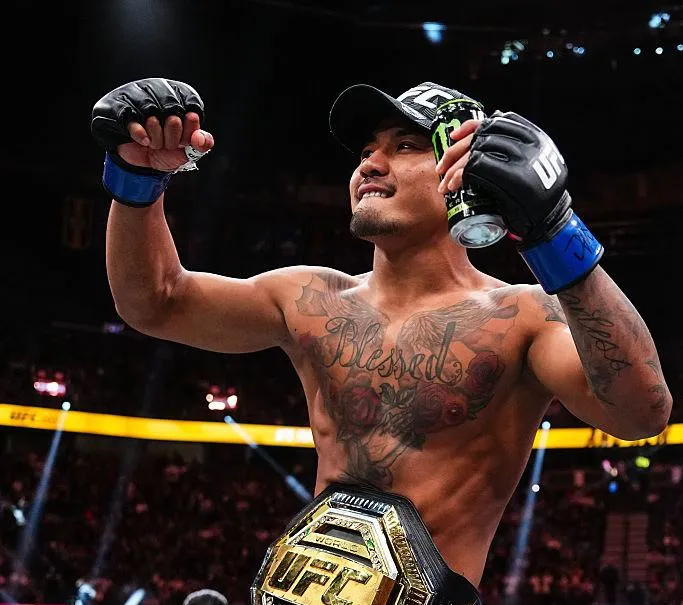 Joshua Van responde a criticas tras UFC 323 No importa lo que piensen