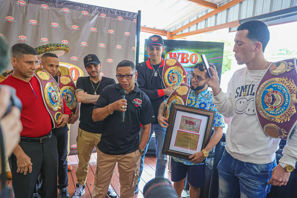 EspinozaOMBCinturon (7)