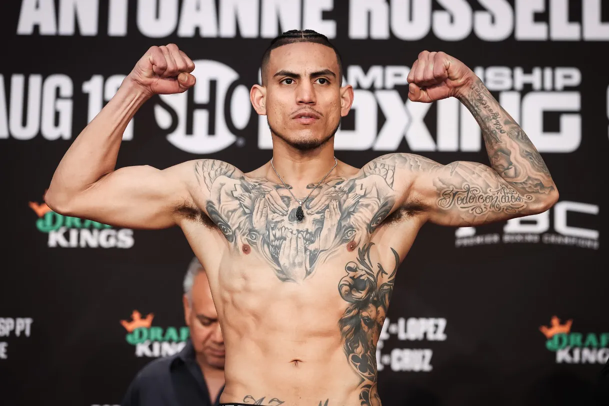 SHO - odriguez v Lopez - MD - Weigh In - WESTCOTT-21