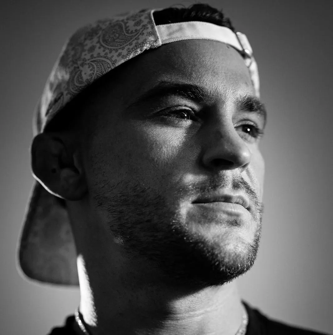 Dustin Poirier Tiene un aura de violencia, pero yo soy eso