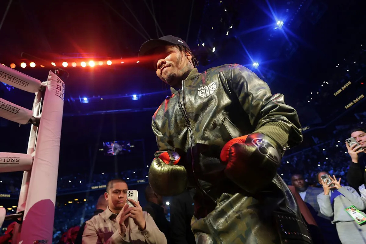 Gervonta Davis vs Lamont Roach Jr_03_01_2025_Fight (1)