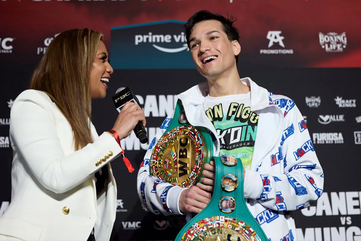 Canelo vs Munguia Grand Arrivals_05_04_2024_Grand Arrivals (2)