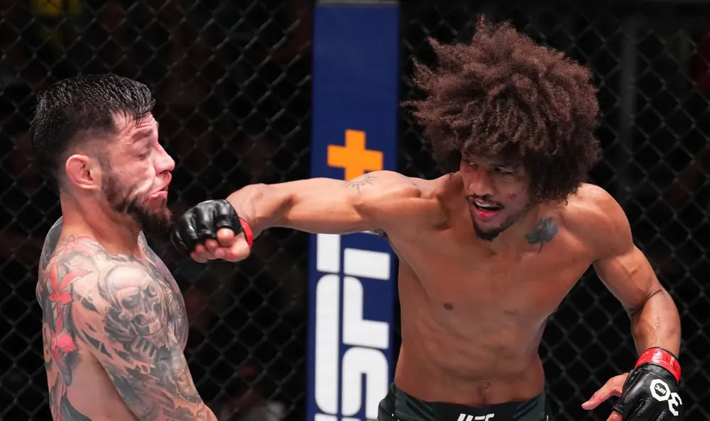 Caceres vence por puntos a Pineda en Las Vegas