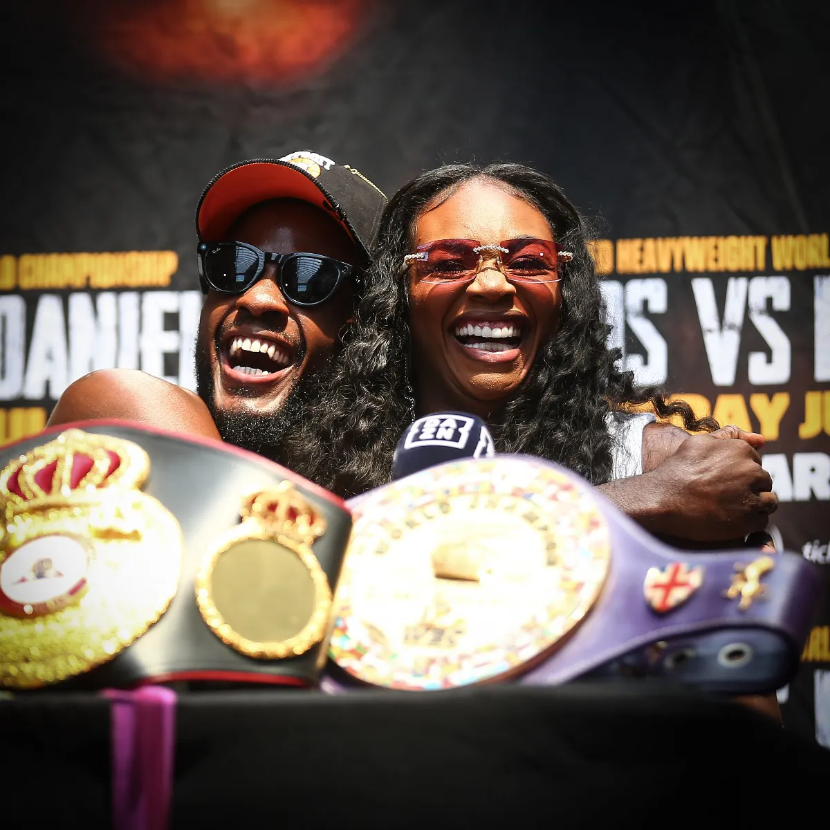 LR_SHIELDS VS DANIELS-PRESSER-TRAPPFOTOS-07232025-1049