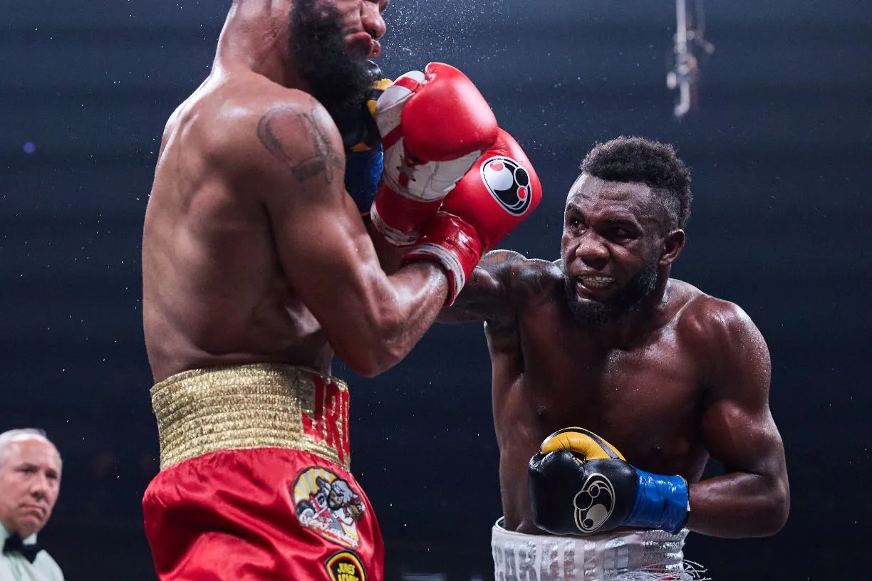 0051_Carlos Adames vs Julian Williams