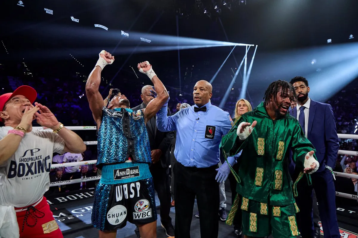 Gary Antuanne Russell vs Alberto Puello_06_15_2024_Fight (7)