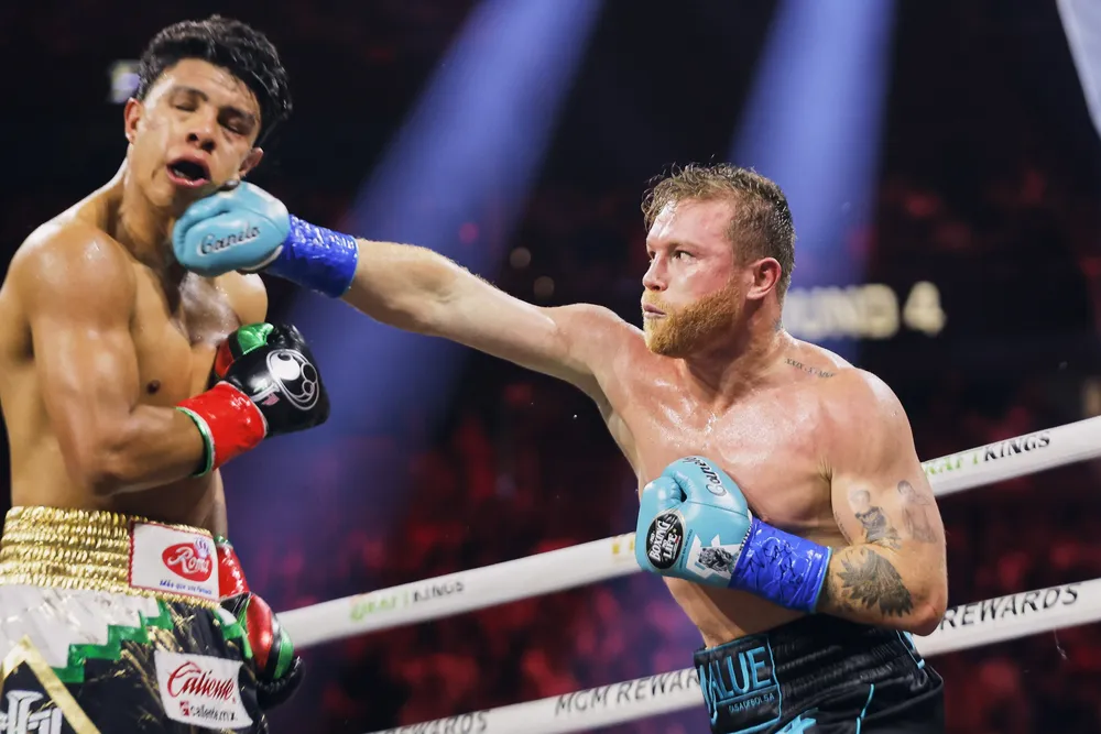 Canelo Alvarez vs Jaime Munguia_05_04_2024_Fight12