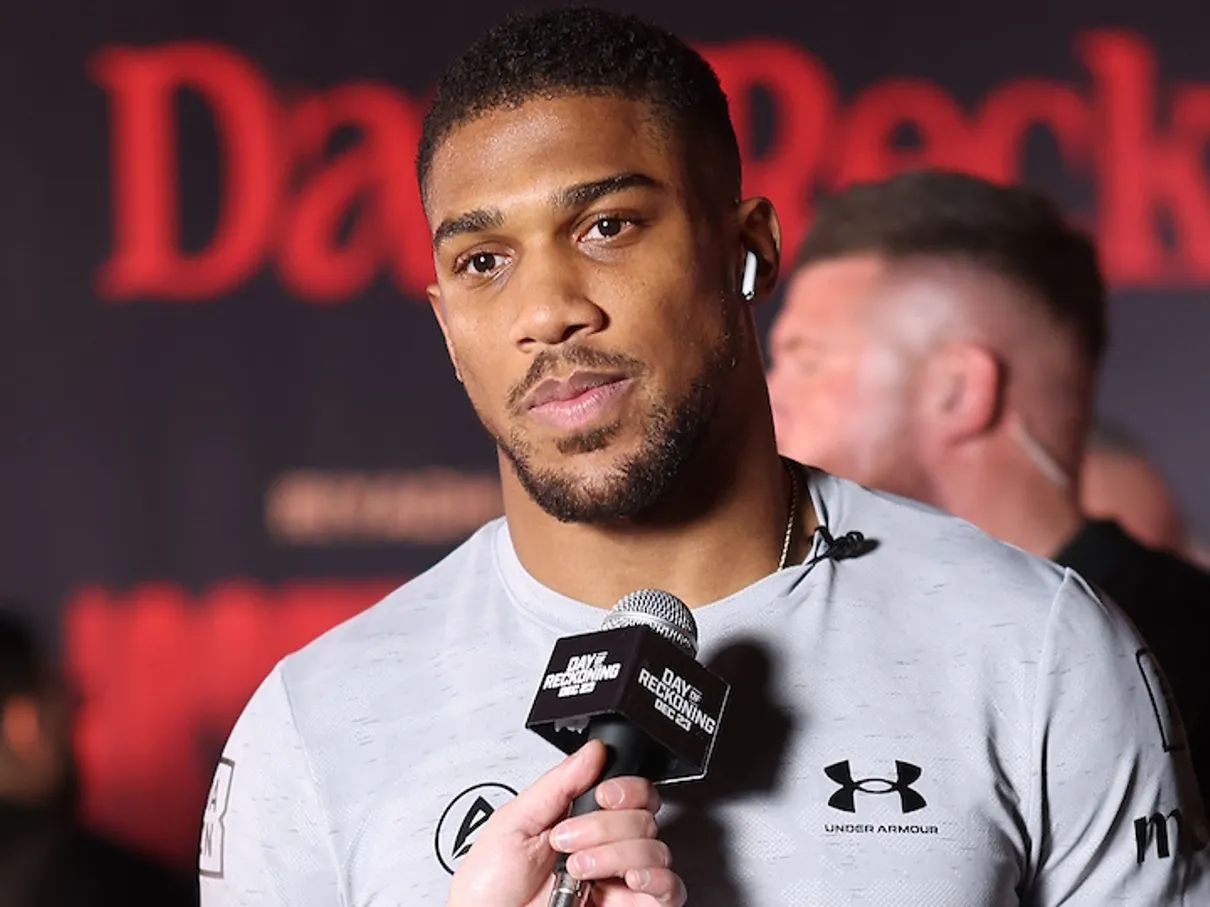 AnthonyJoshuaConferenciaMARKROBINSON (1)