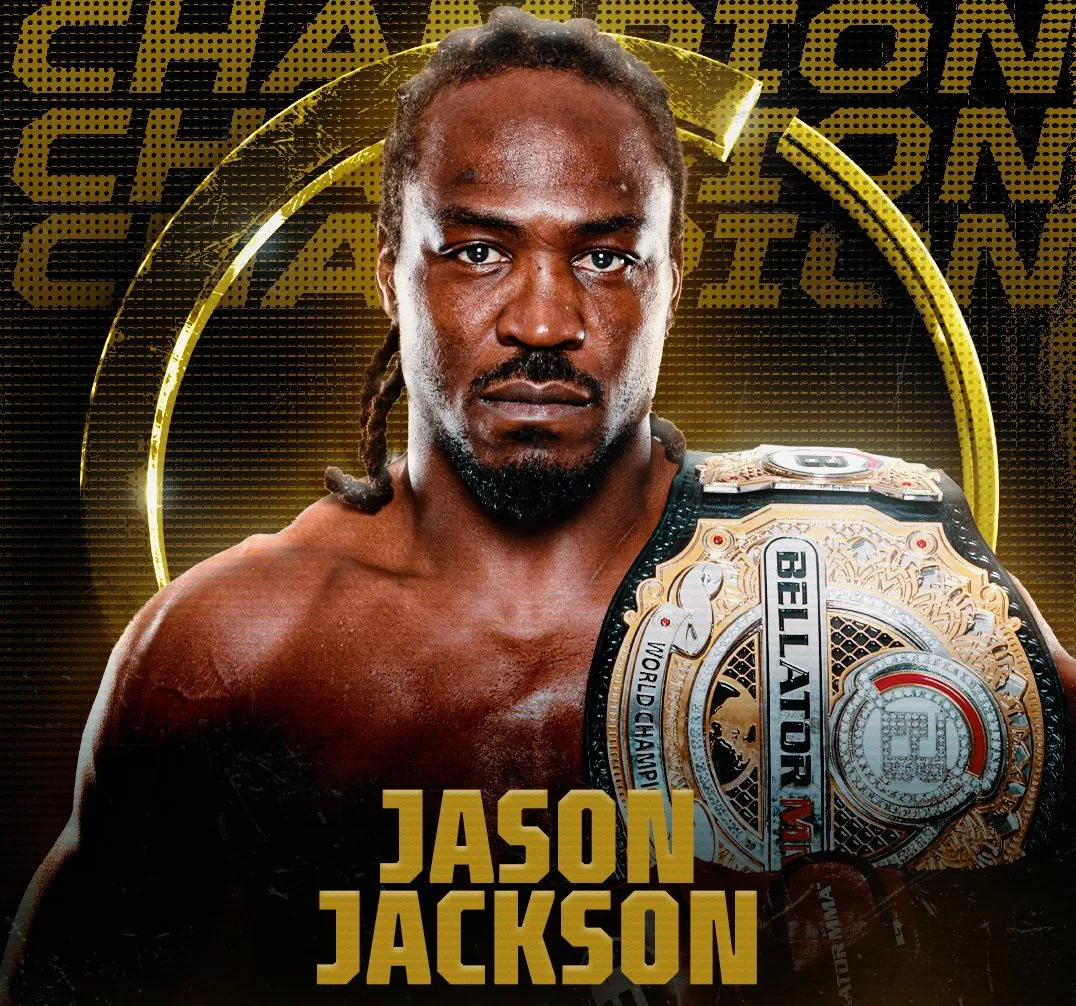 Jackson se queda con invicto de Amosov y es nuevo campeón