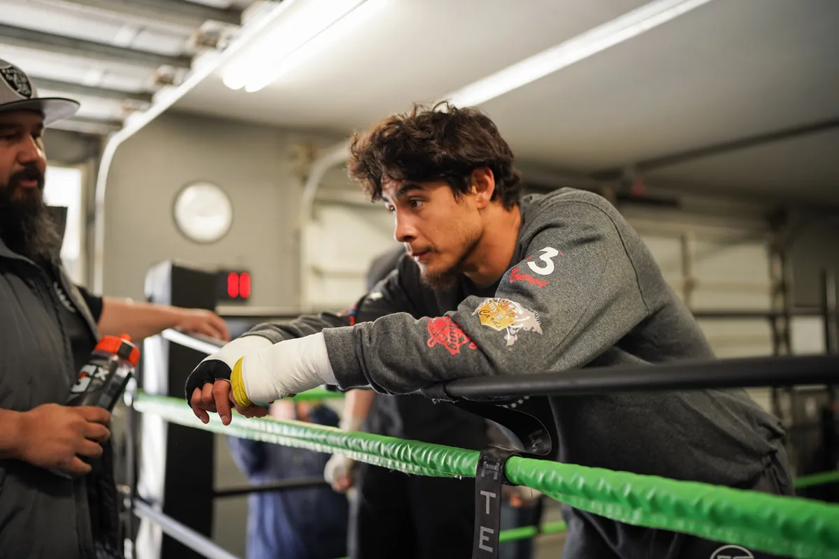 ElijahGarcíaEntrenamientosTGB Promociones(2)