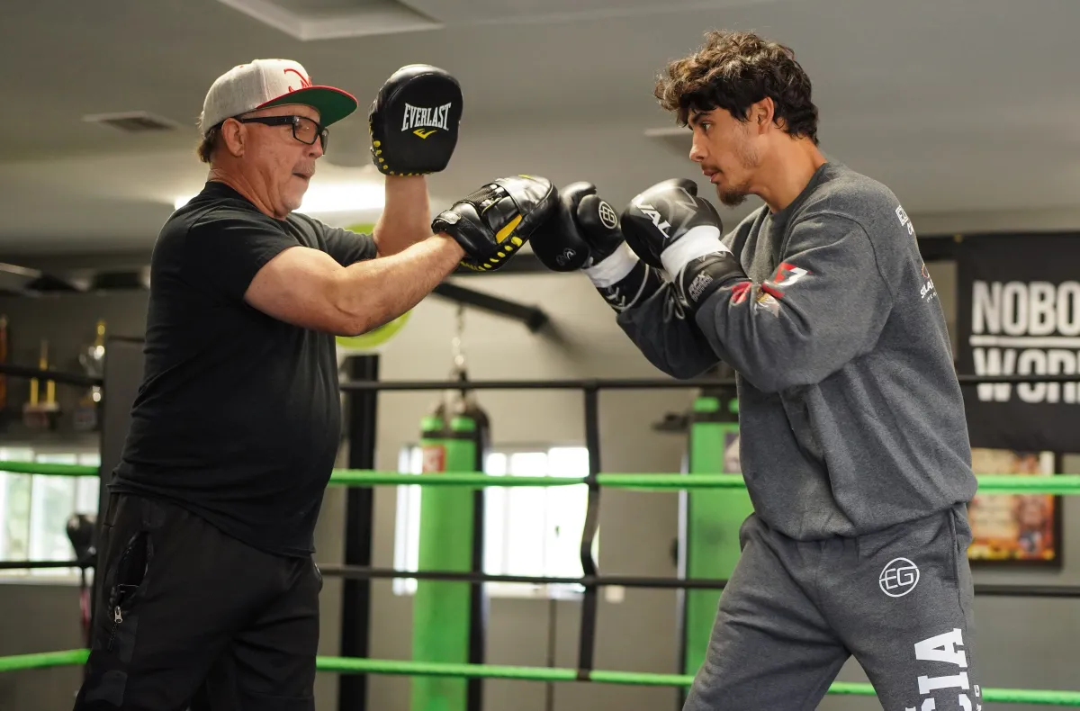 ElijahGarcíaEntrenamientosTGB Promociones(1)