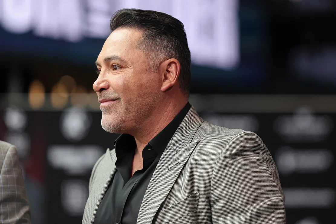 DelaHoyaConferenciaFinalGBP-3