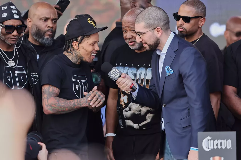 0034_Davis vs Garcia Weigh-ins